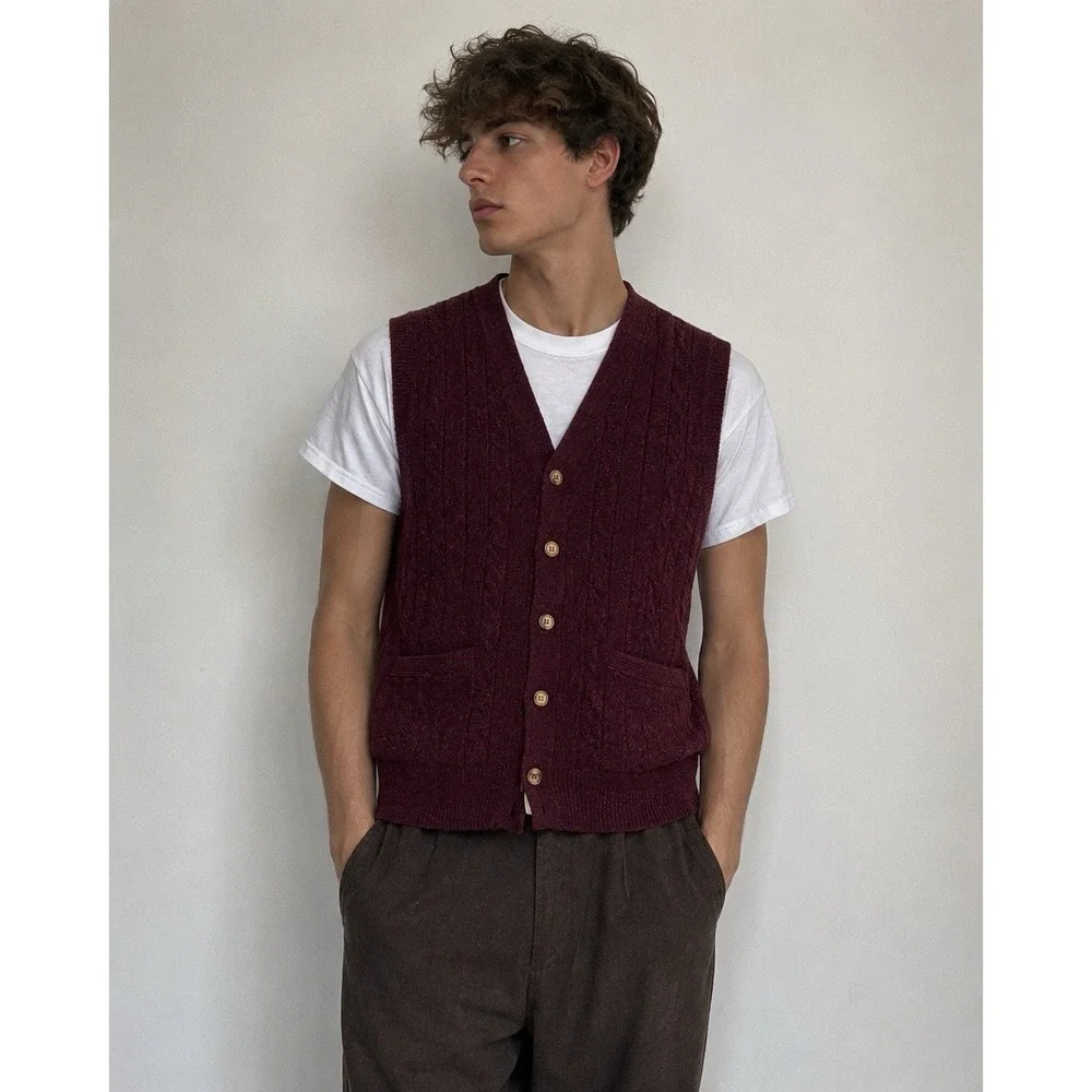 Brooks Brothers Lambswool Cable Knit Burgundy Sweater Vest Cardigan Size 40